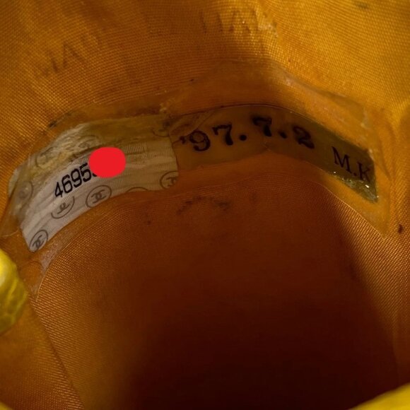 CHANEL Pouch CC Accessory case pen case glasses case Caviar Leather yellow - Picture 7 of 13